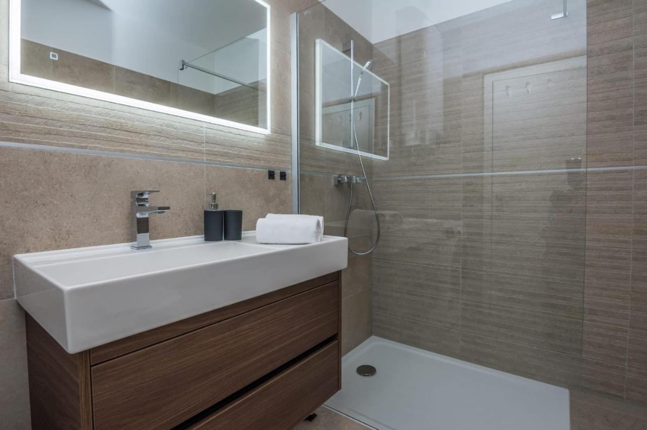 Ferienwohnung Exclusive Apartman Anamarino Zadar Exterior foto